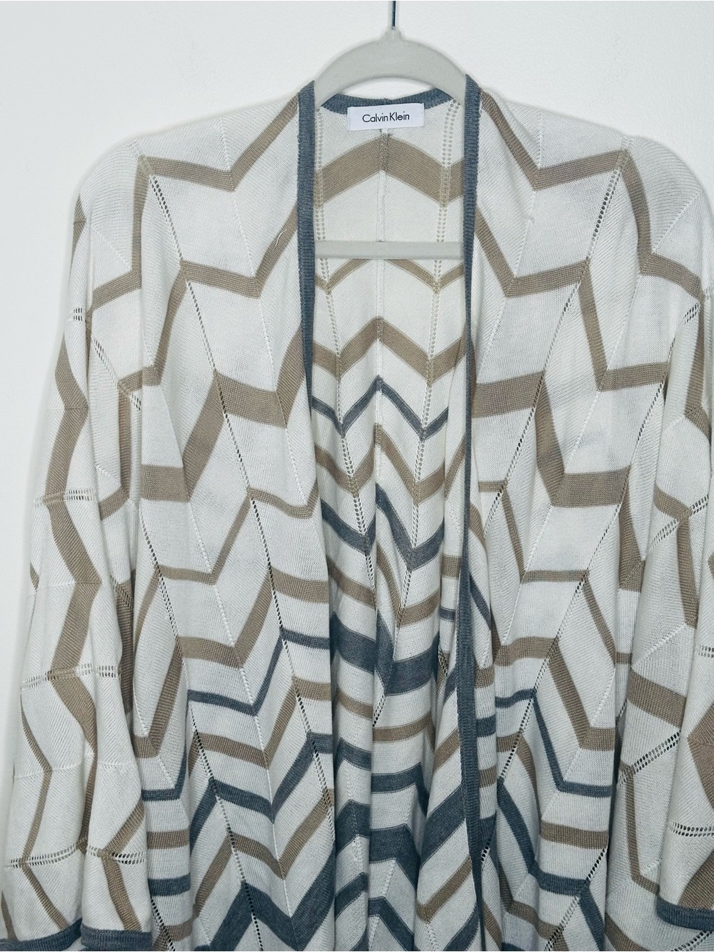 Calvin Klein Lightweight Geometric Sweater Wrap - Picture 3 of 5